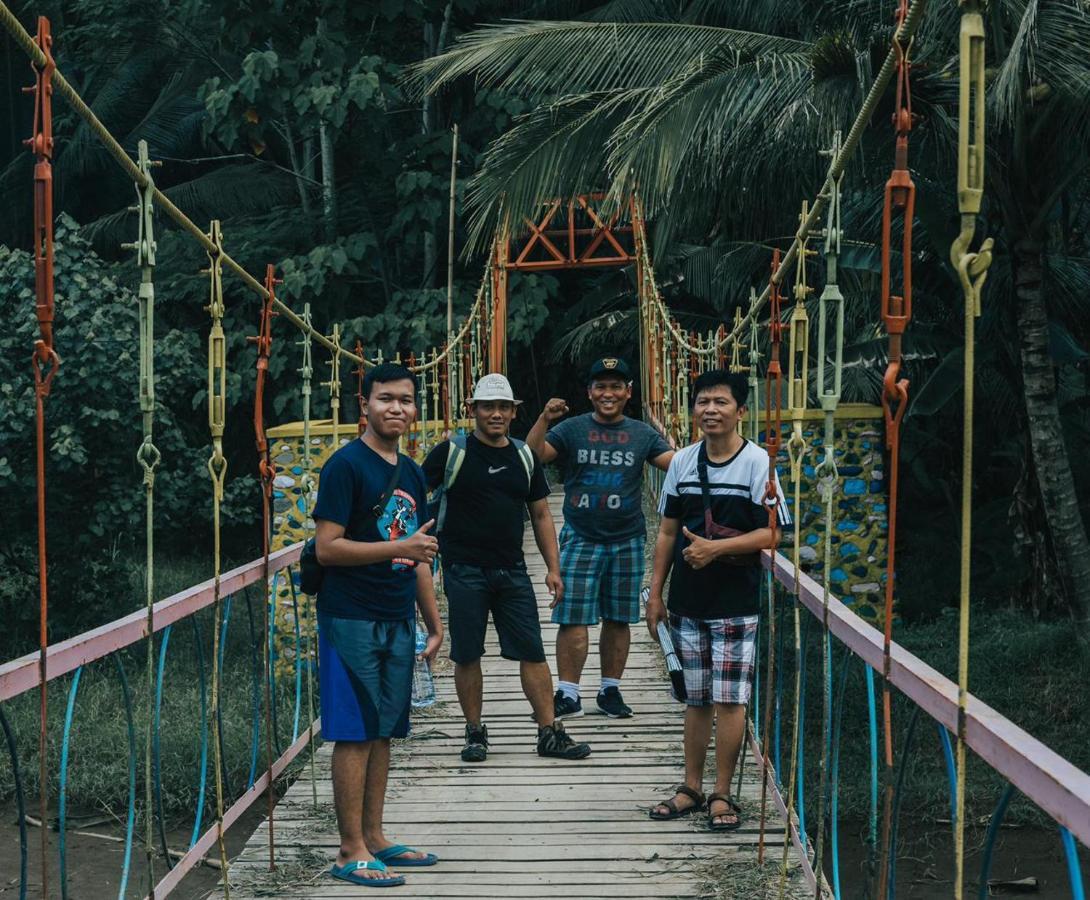 Adventure Turtle Homestay Meru Betiri Sarungan Exterior foto